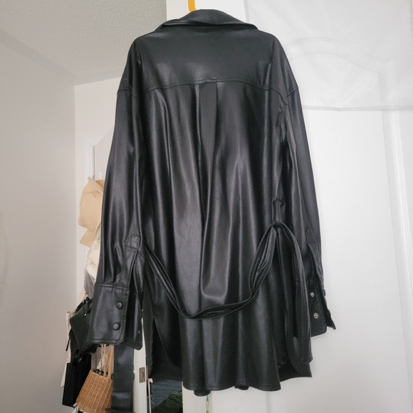 Faux leather black jacket with belt - Picture 3 of 3